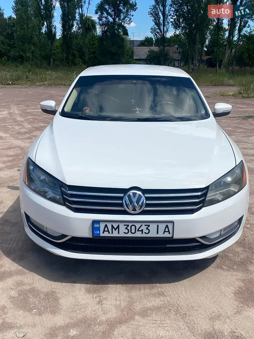 2013 Volkswagen Passat - мініатюра 12