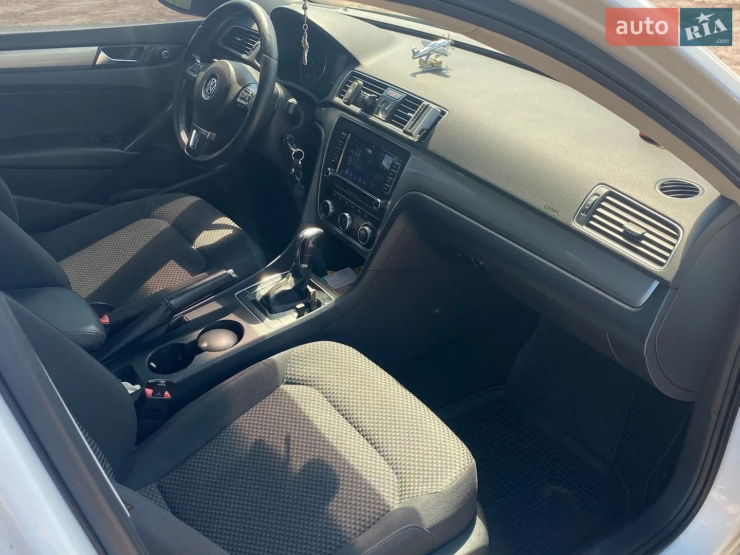2013 Volkswagen Passat - мініатюра 18