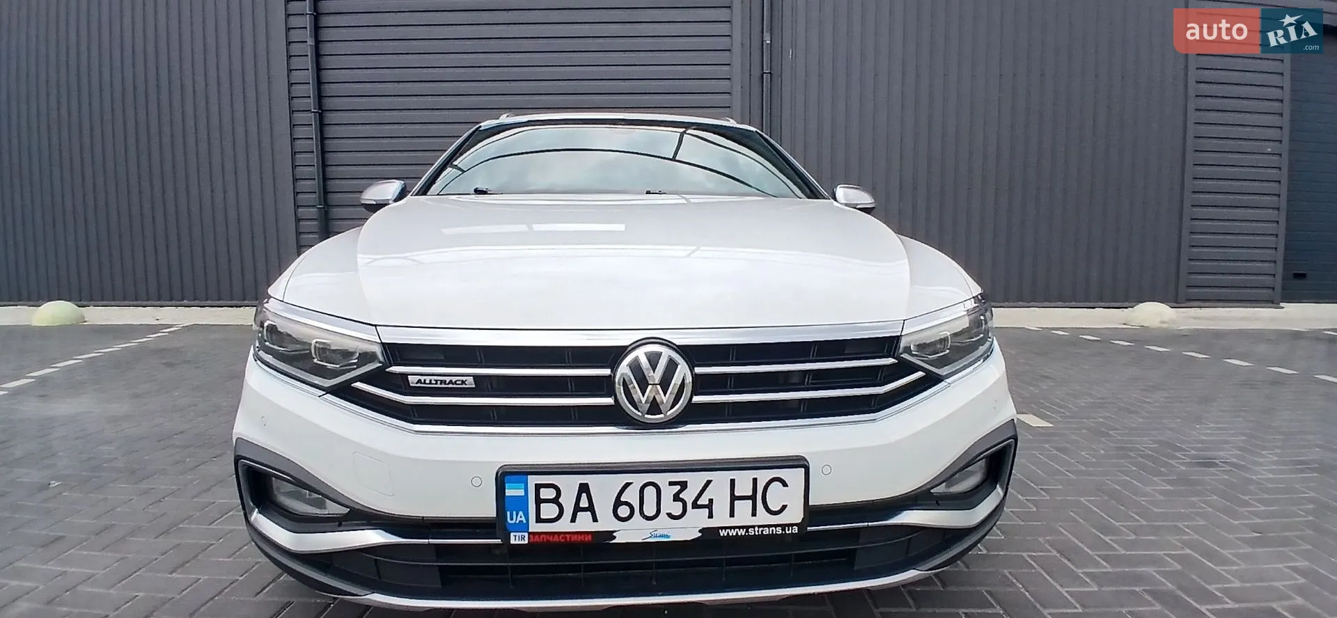 2019 Volkswagen Passat - мініатюра 3