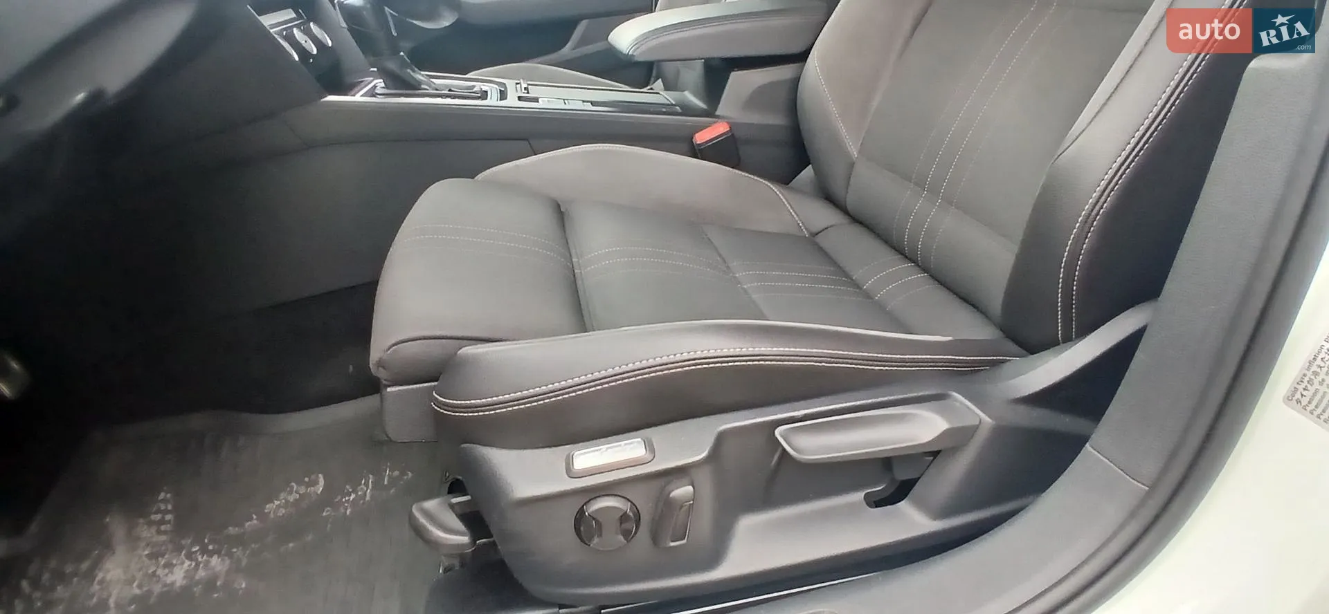 2019 Volkswagen Passat - мініатюра 19