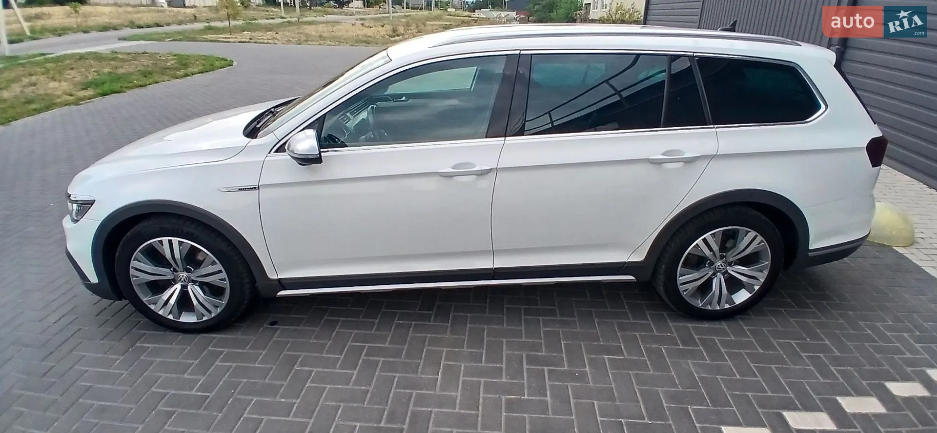 2019 Volkswagen Passat - мініатюра 12