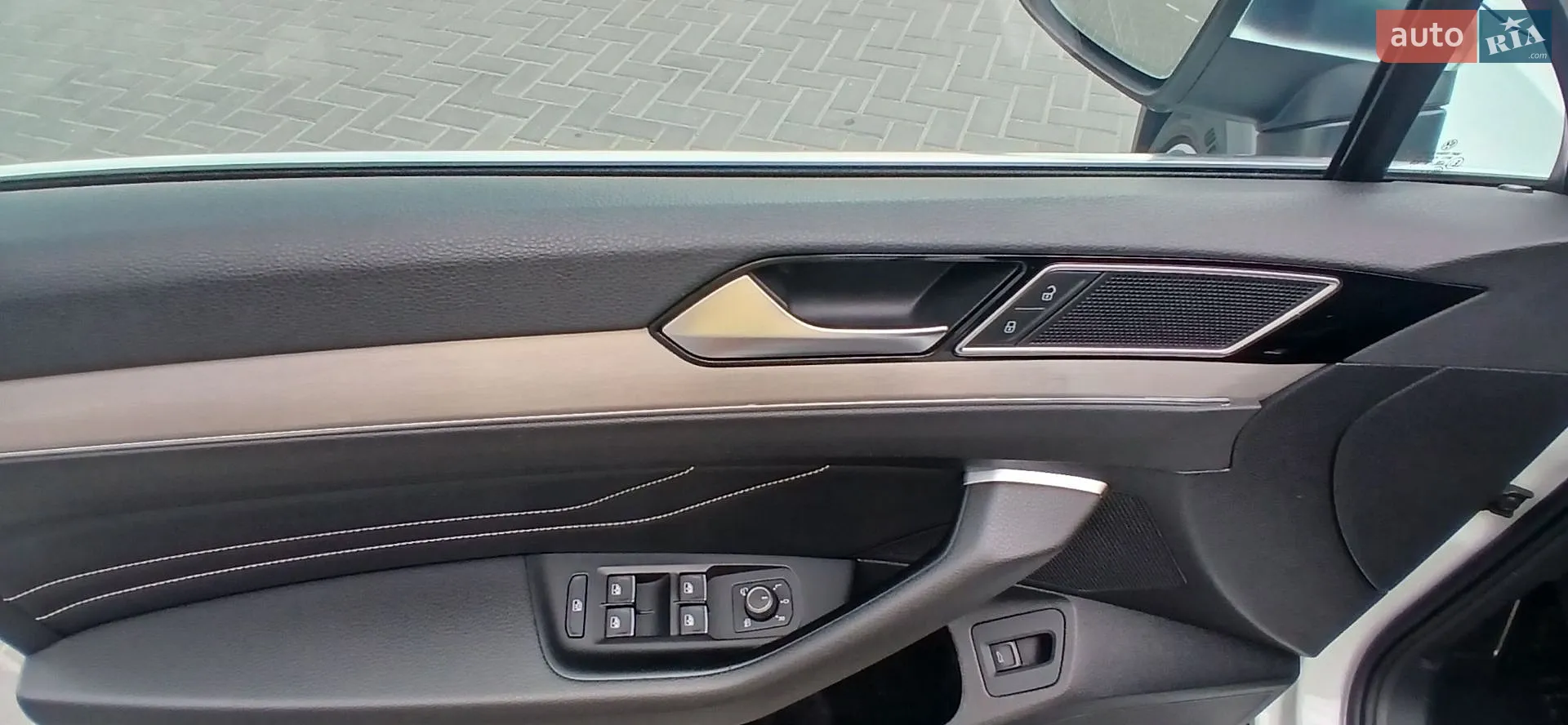 2019 Volkswagen Passat - мініатюра 16