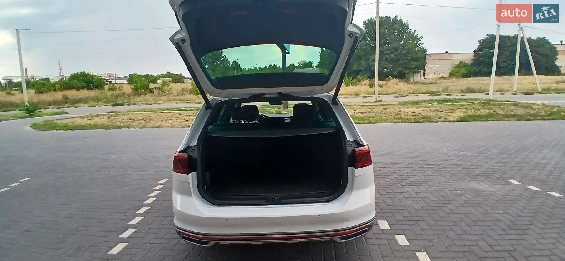 2019 Volkswagen Passat - мініатюра 30
