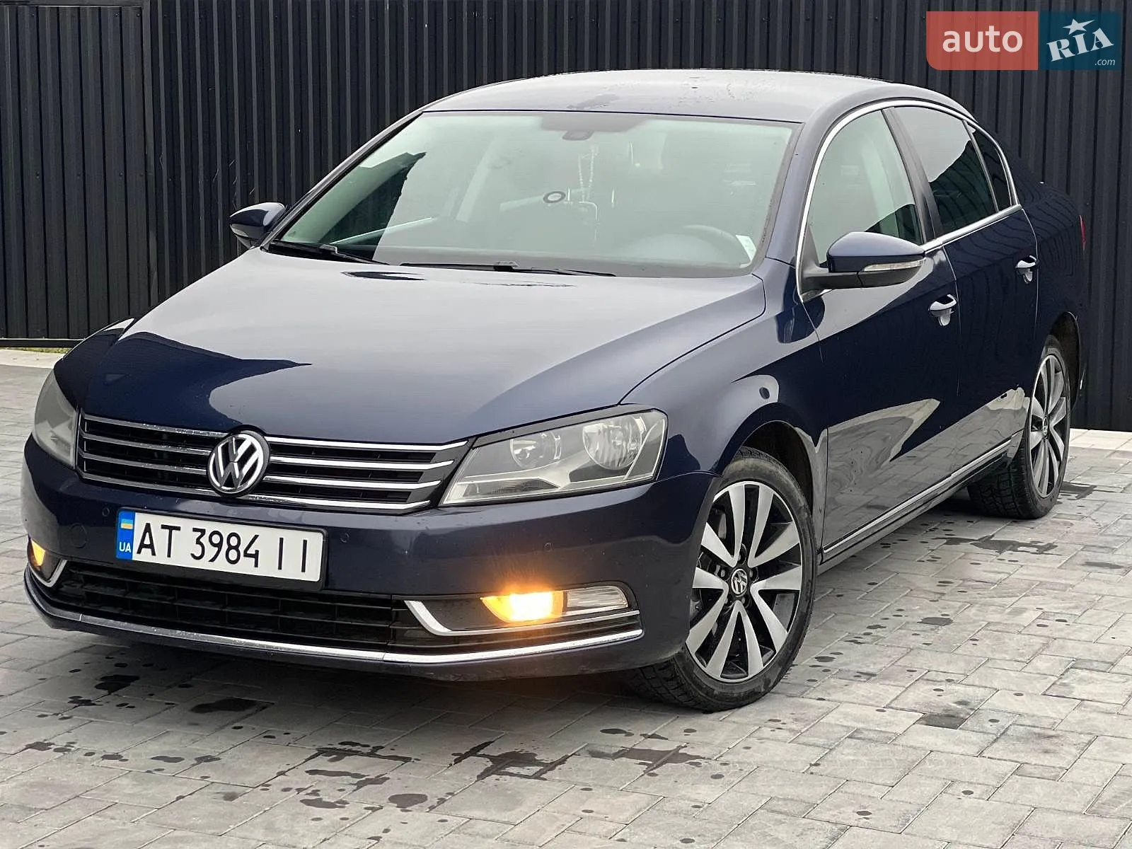 2010 Volkswagen Passat - фото 1