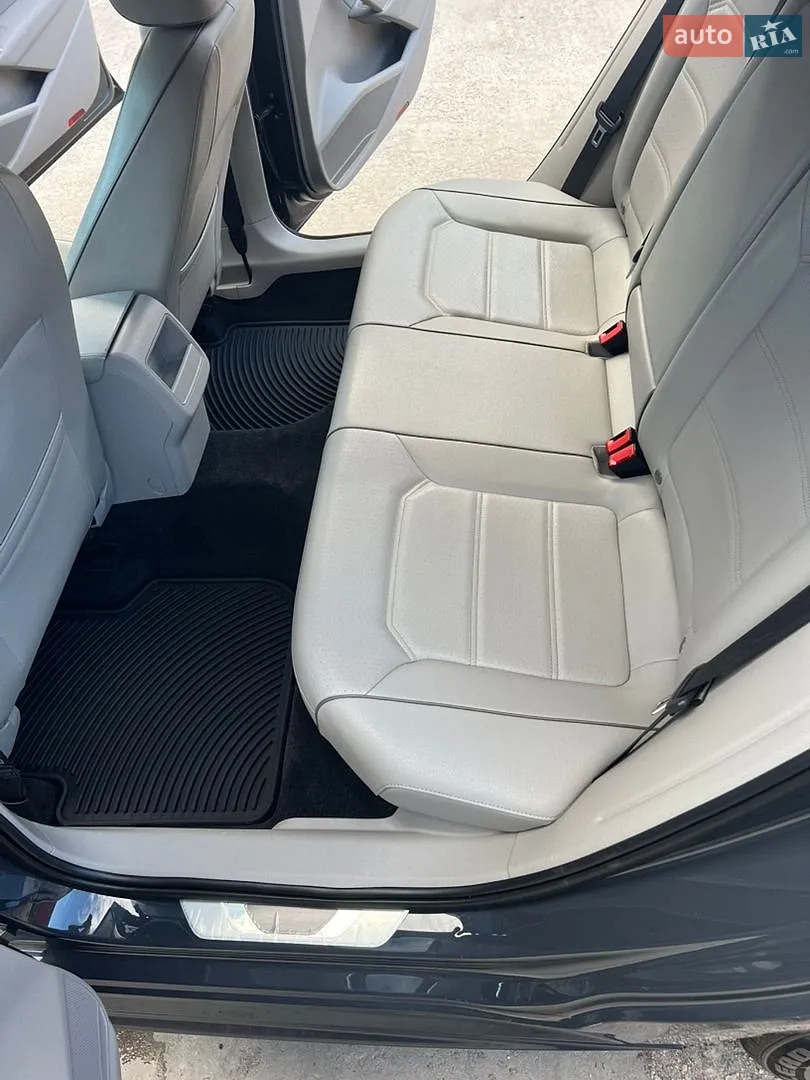 2016 Volkswagen Passat - мініатюра 5