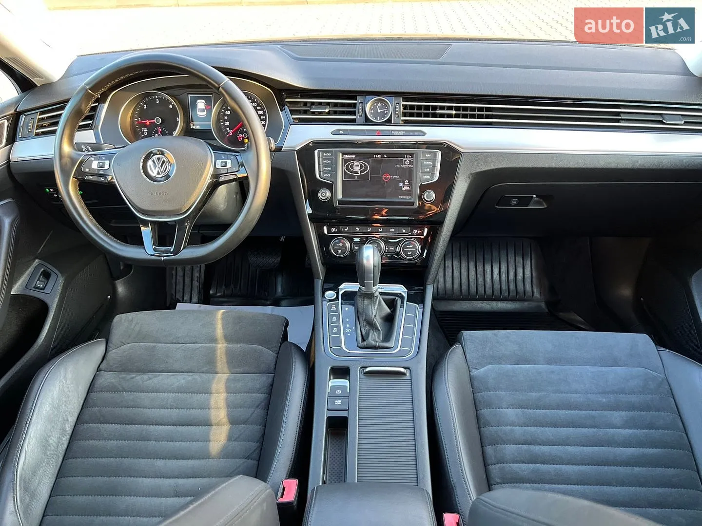 2016 Volkswagen Passat - мініатюра 50