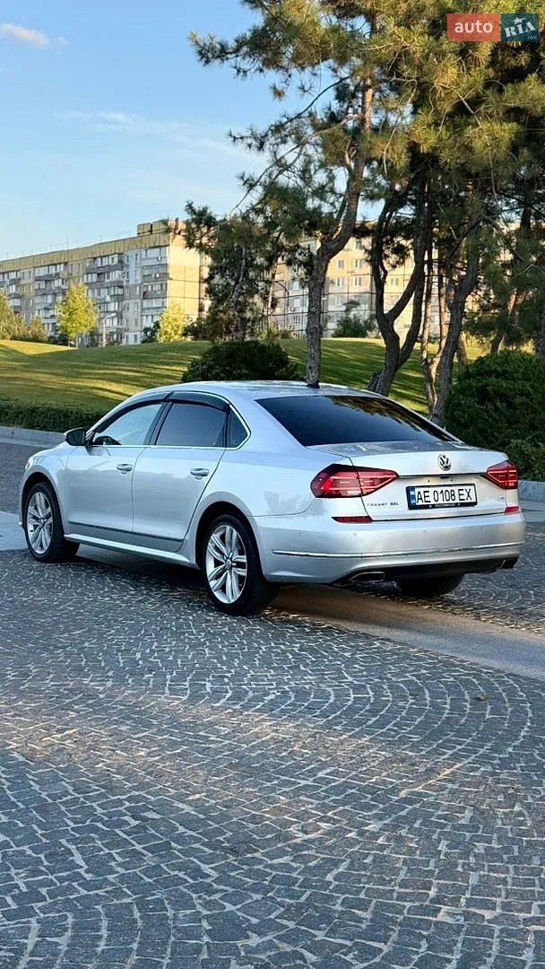 2016 Volkswagen Passat - мініатюра 6