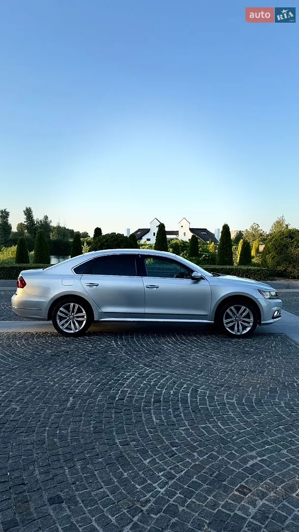 2016 Volkswagen Passat - мініатюра 11