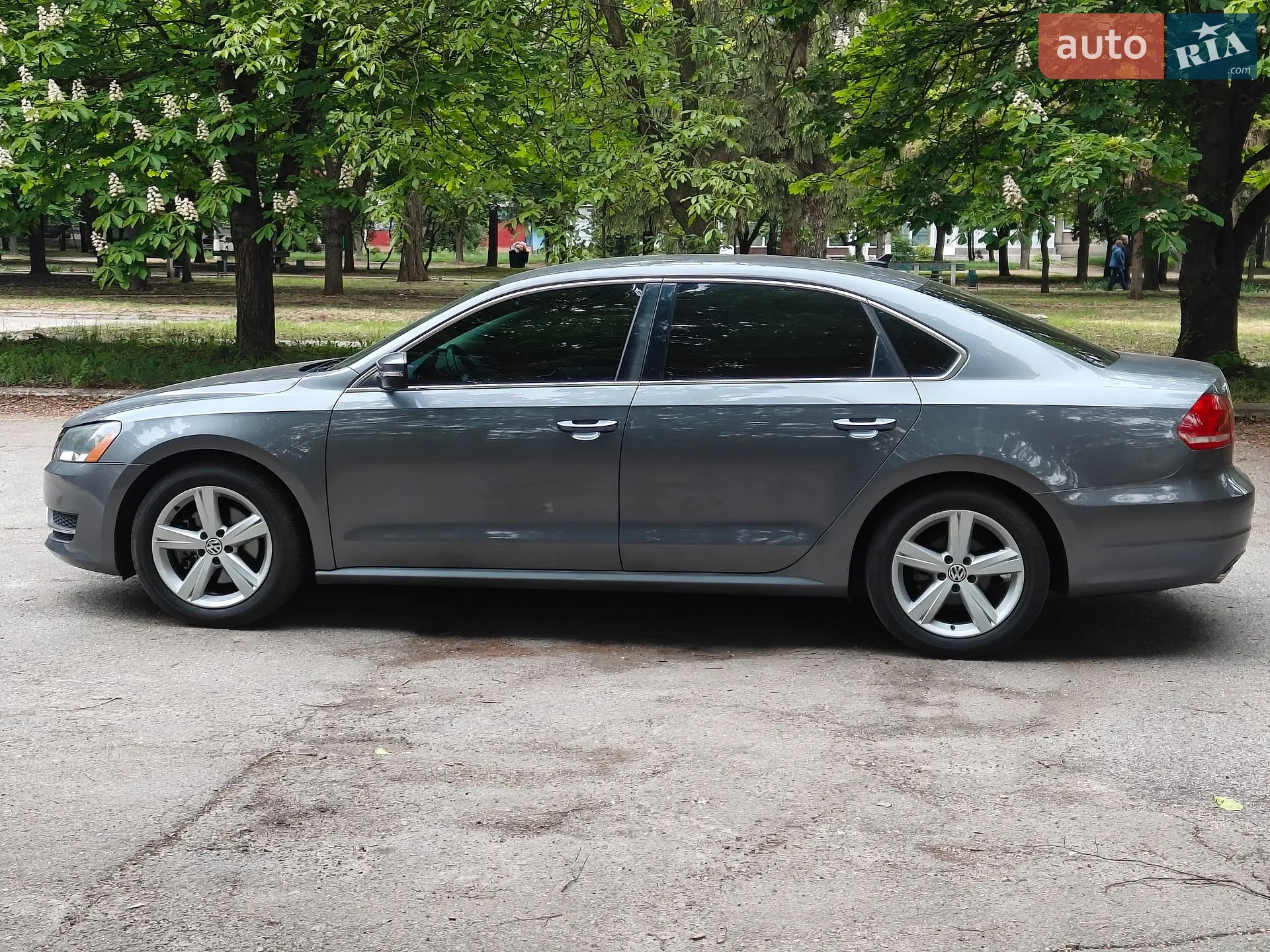 2013 Volkswagen Passat - мініатюра 12
