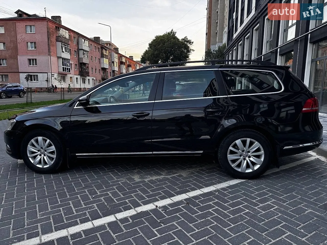 2012 Volkswagen Passat - мініатюра 3