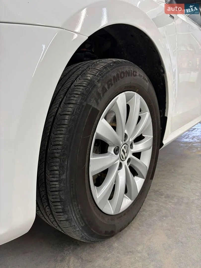 2014 Volkswagen Passat - мініатюра 24