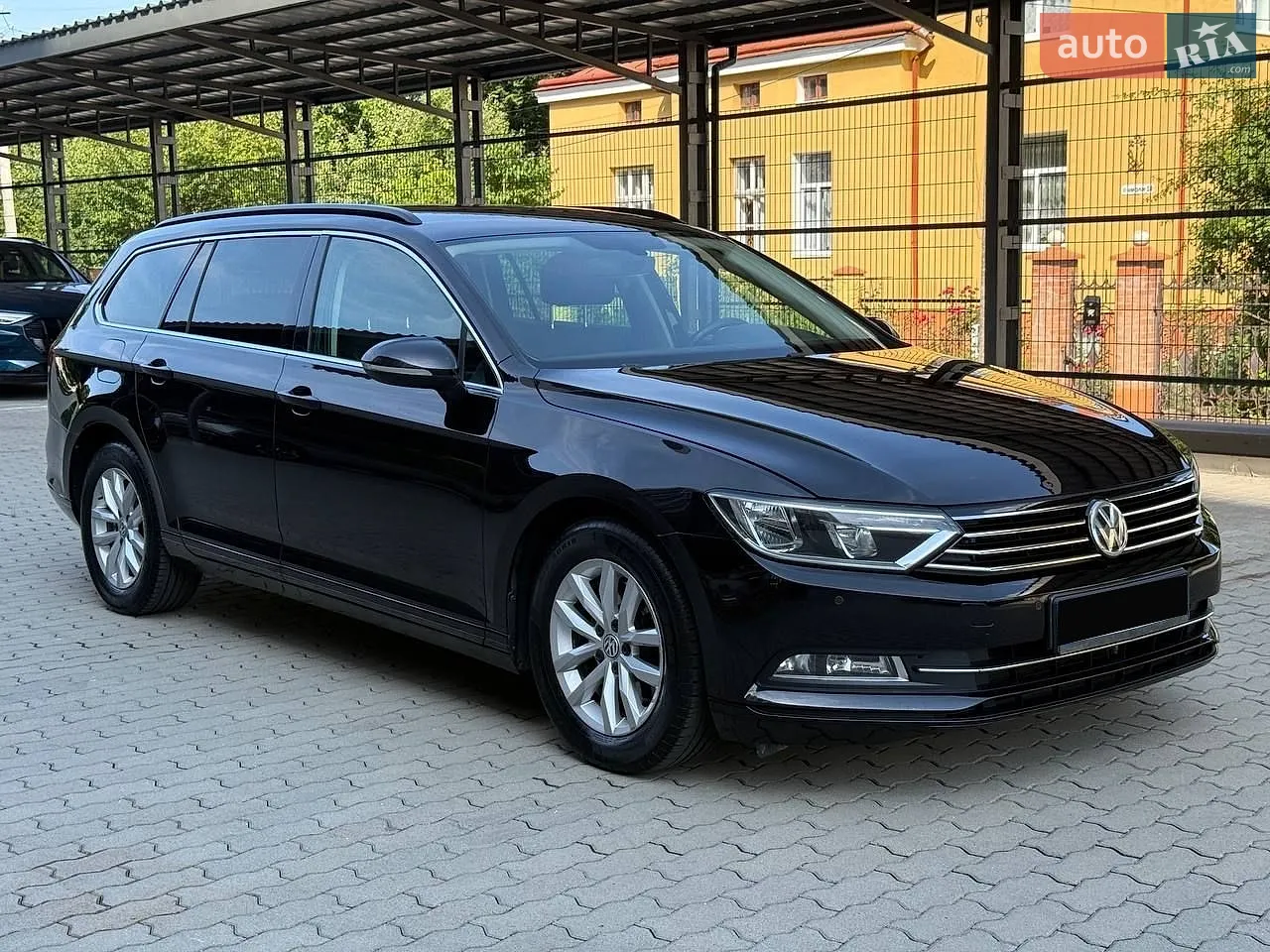 2016 Volkswagen Passat - мініатюра 2