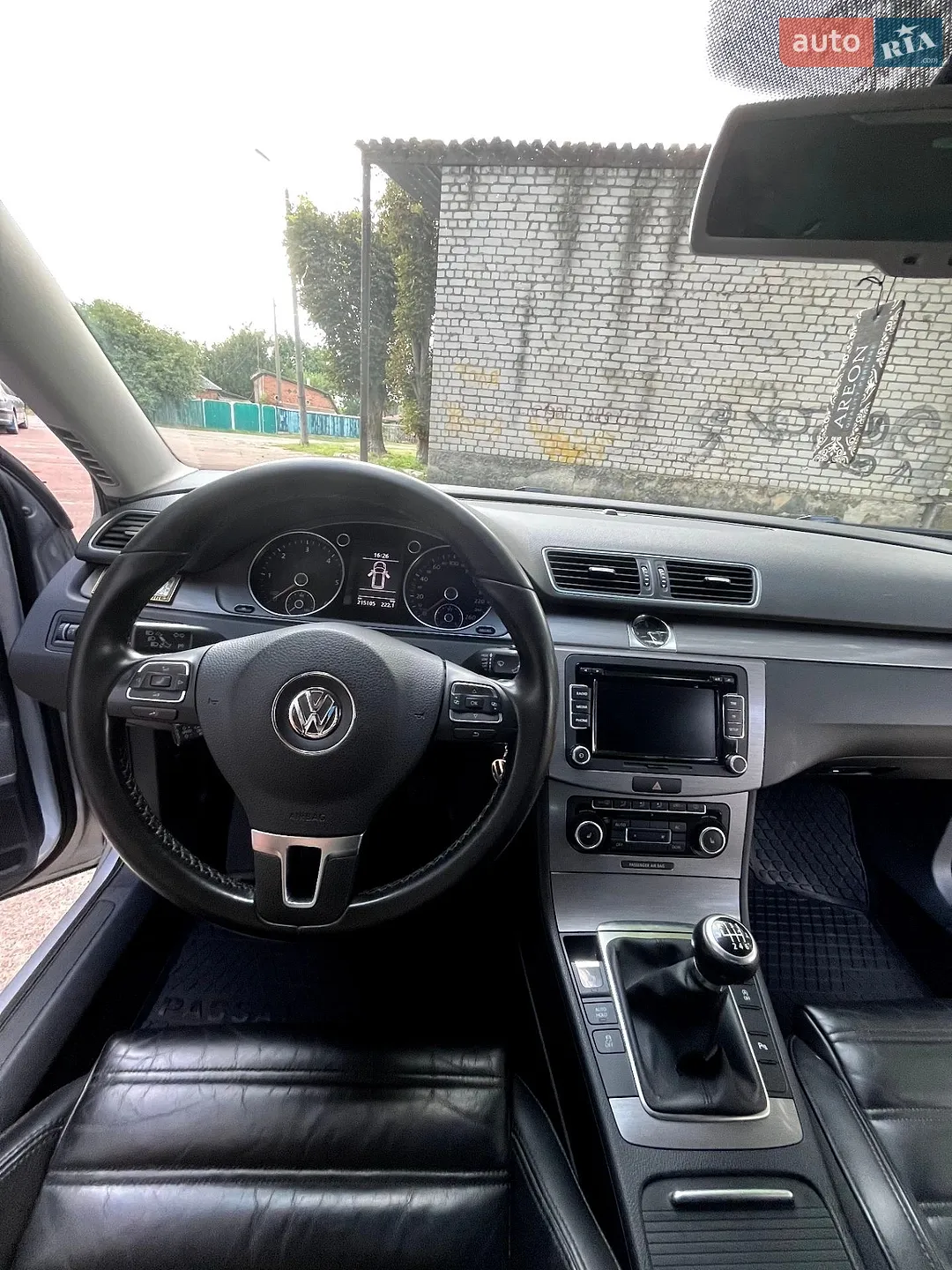 2011 Volkswagen Passat - мініатюра 21