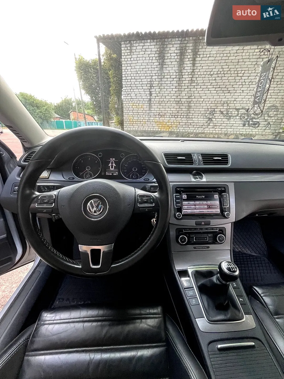 2011 Volkswagen Passat - мініатюра 24