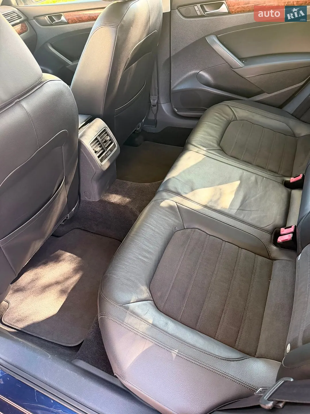2014 Volkswagen Passat - мініатюра 25
