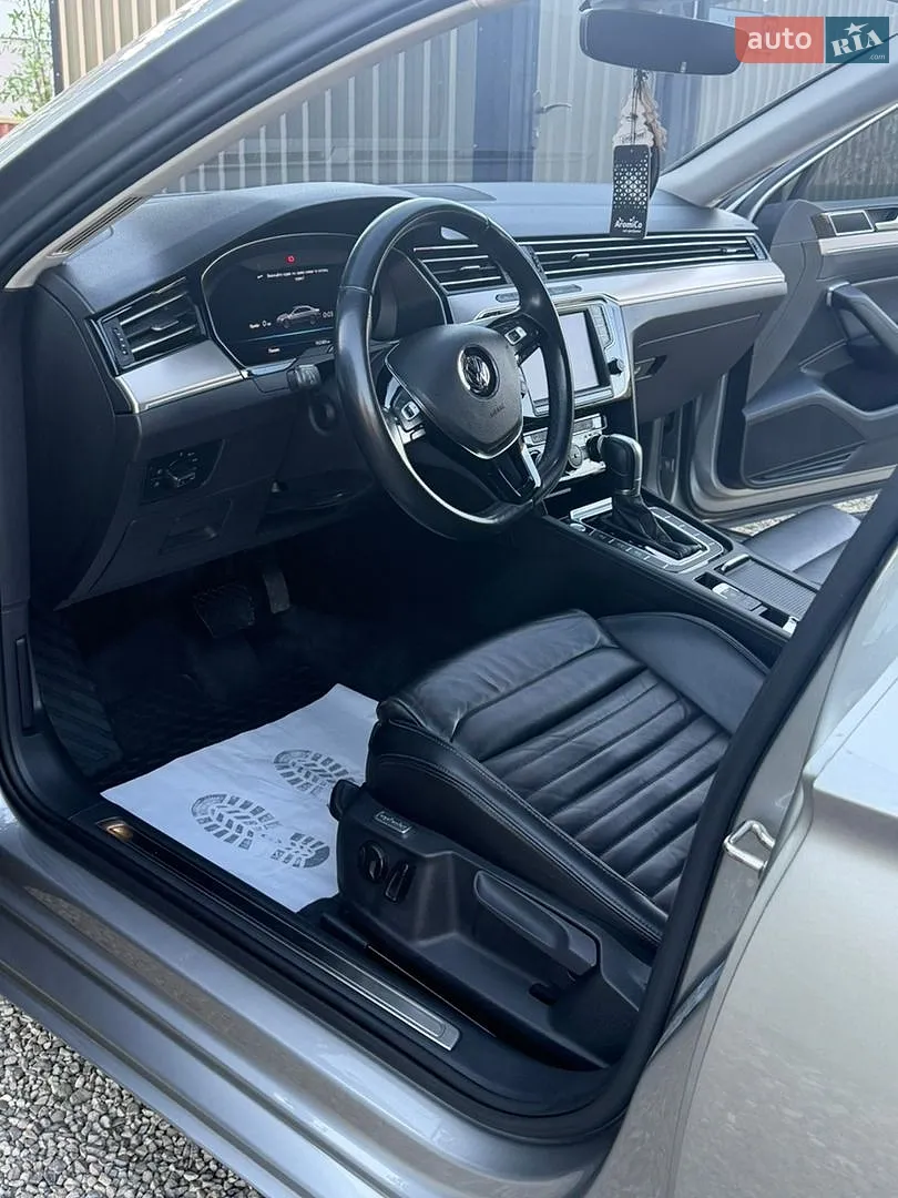 2016 Volkswagen Passat - мініатюра 13