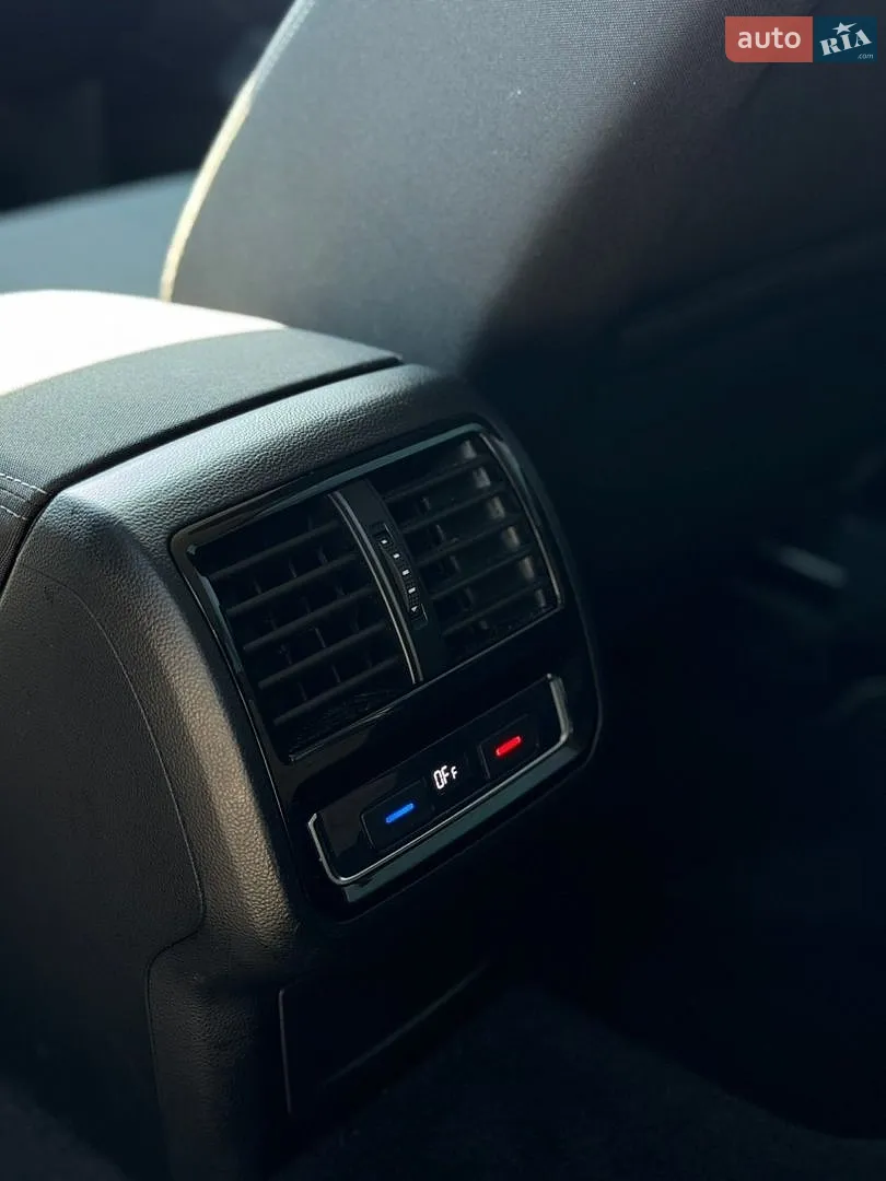 2019 Volkswagen Passat - мініатюра 33