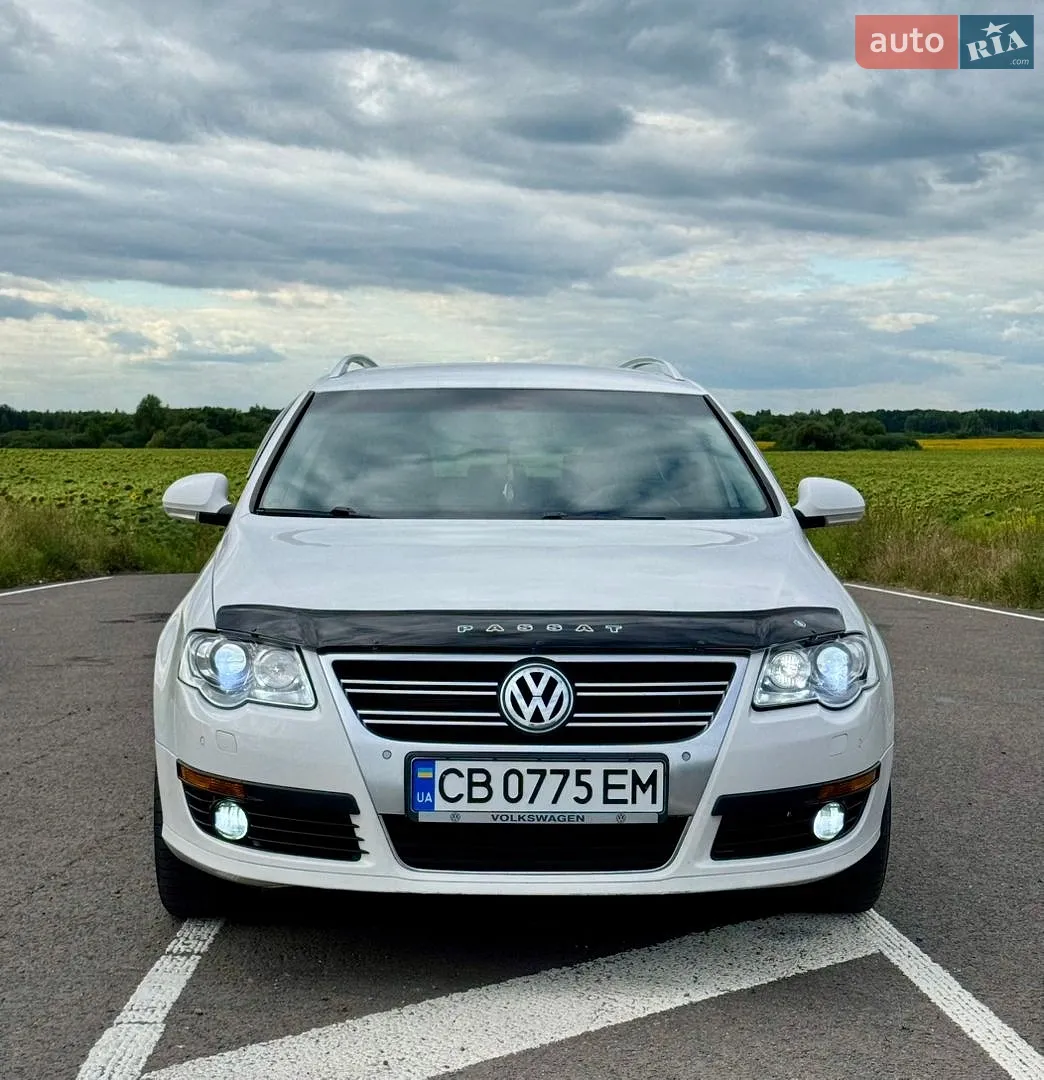 2010 Volkswagen Passat - мініатюра 10