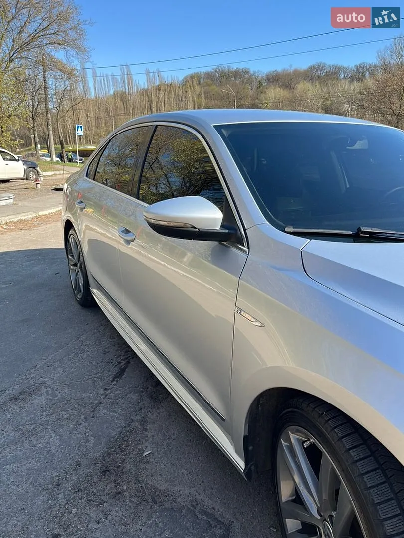 2016 Volkswagen Passat - мініатюра 4
