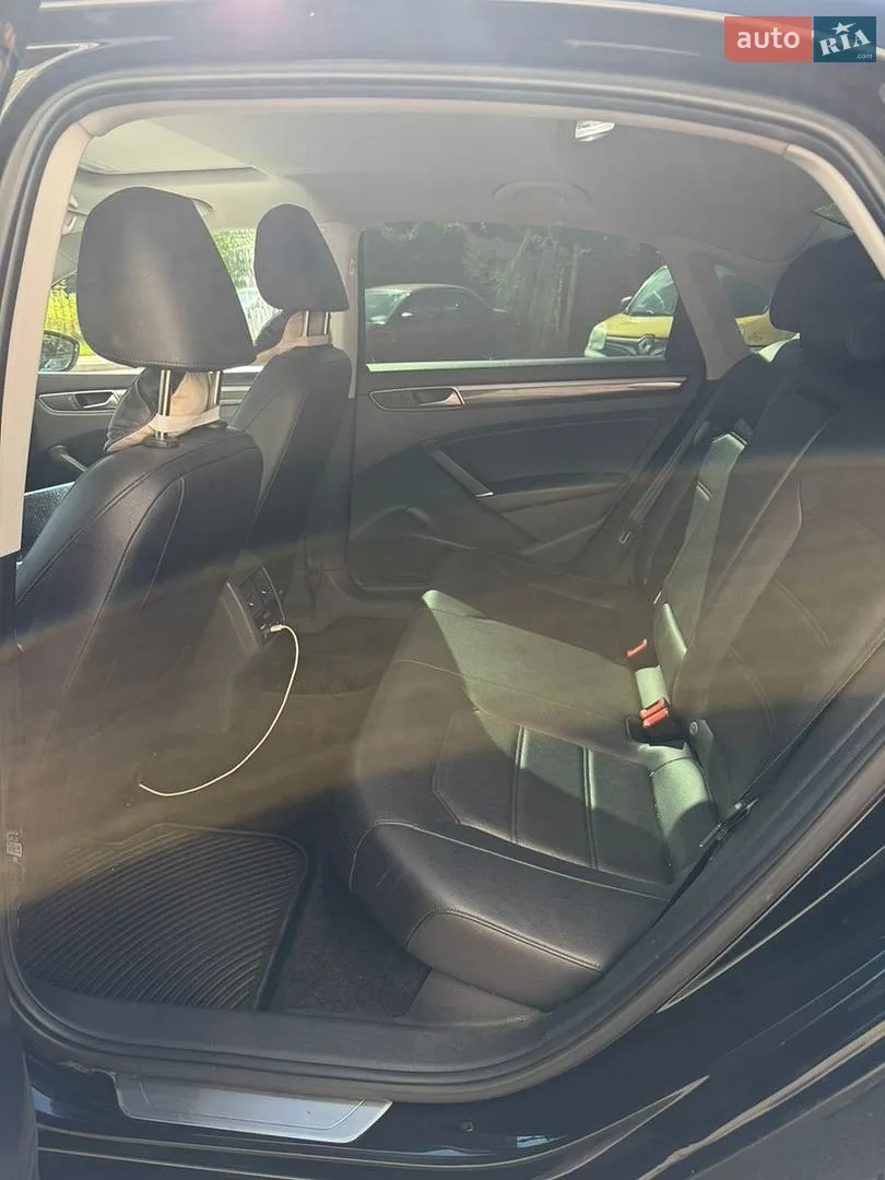 2016 Volkswagen Passat - мініатюра 20