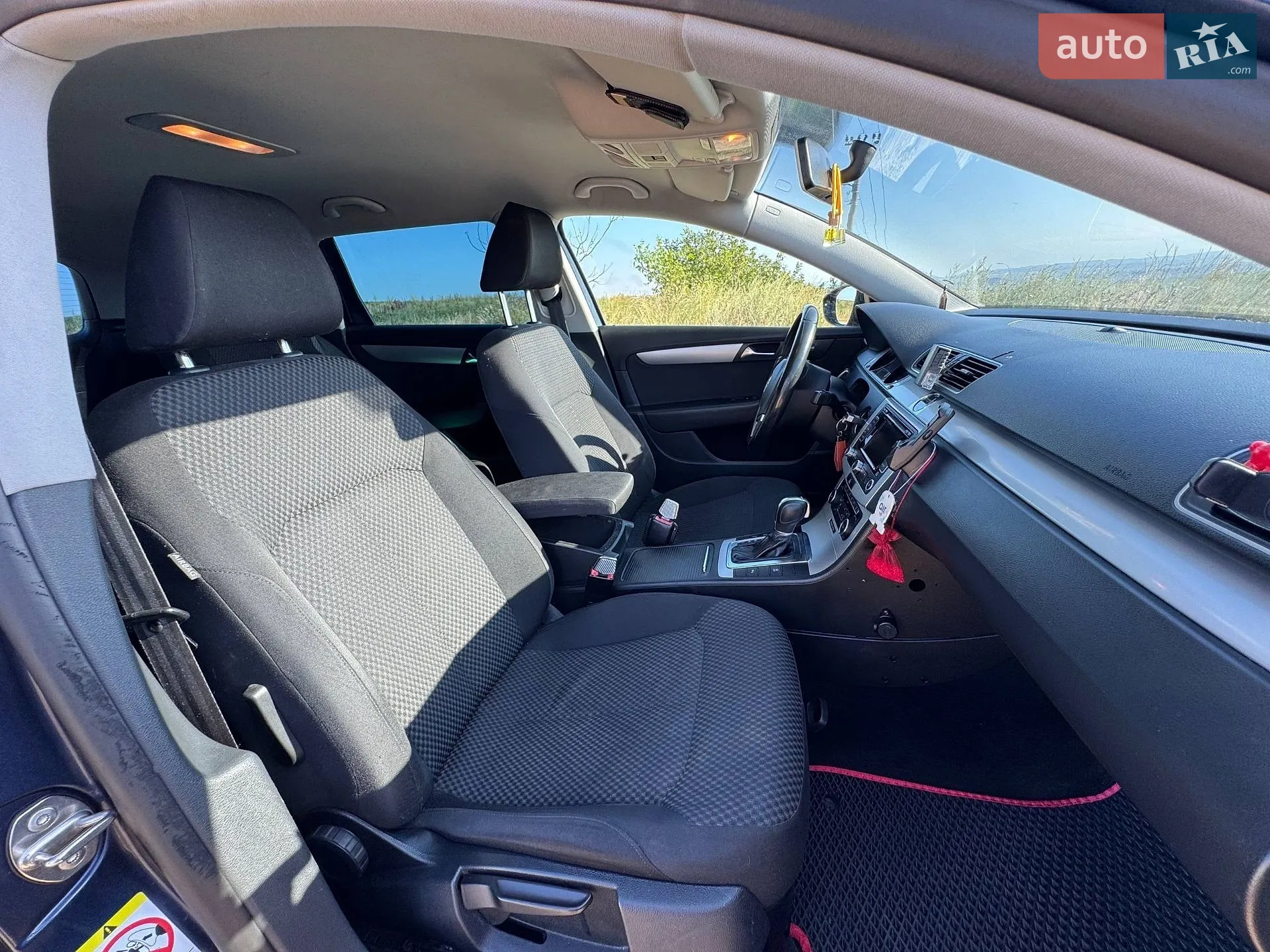 2011 Volkswagen Passat - мініатюра 8