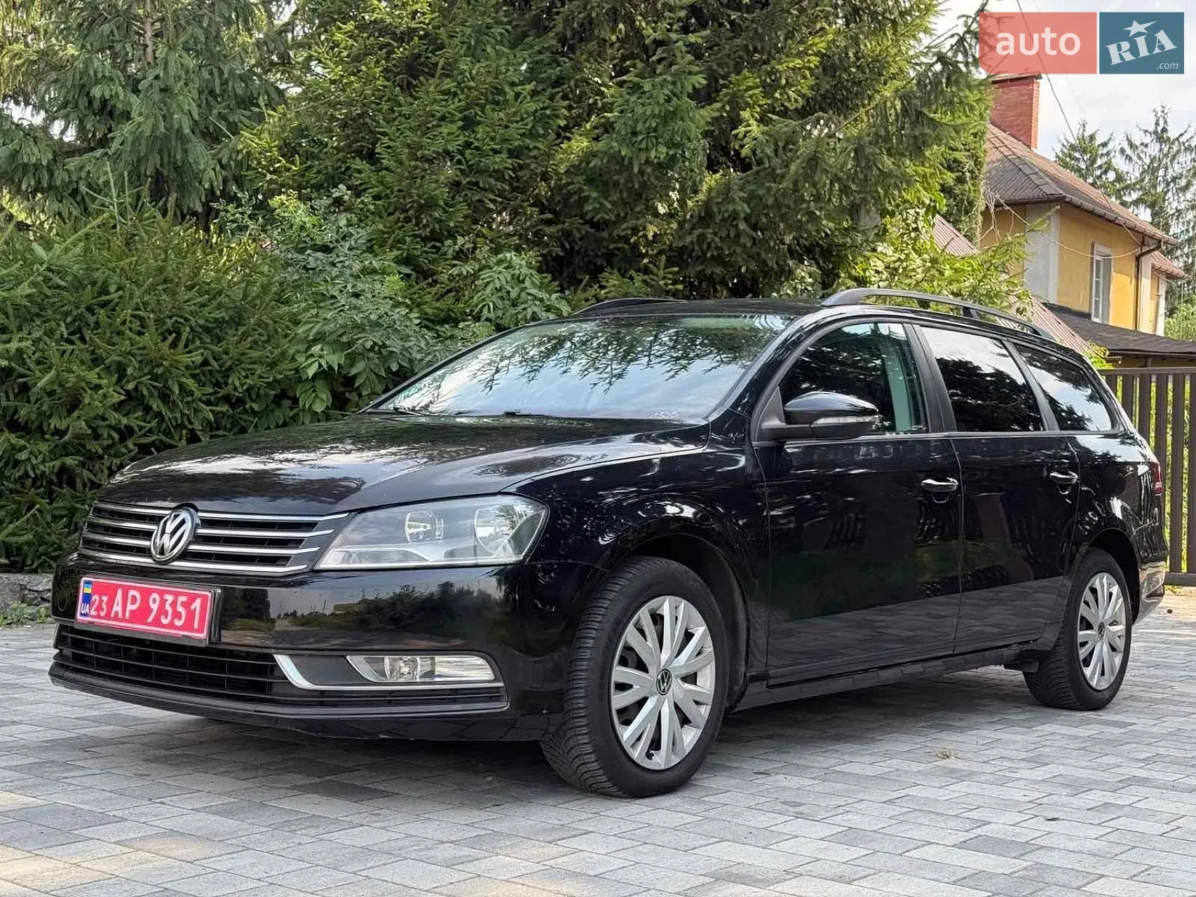 2011 Volkswagen Passat - мініатюра 2