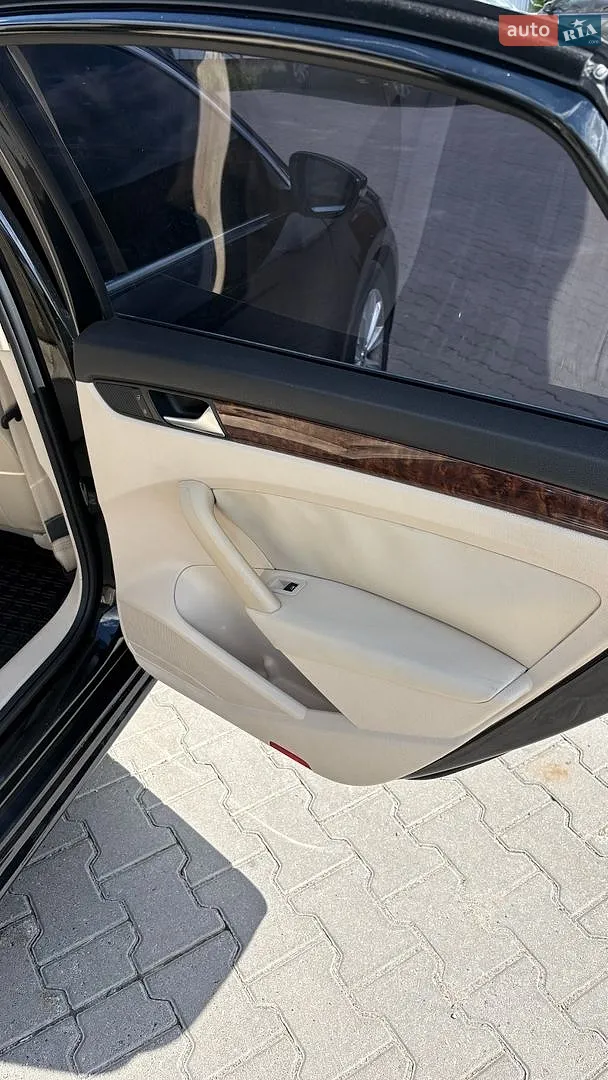 2012 Volkswagen Passat - мініатюра 18