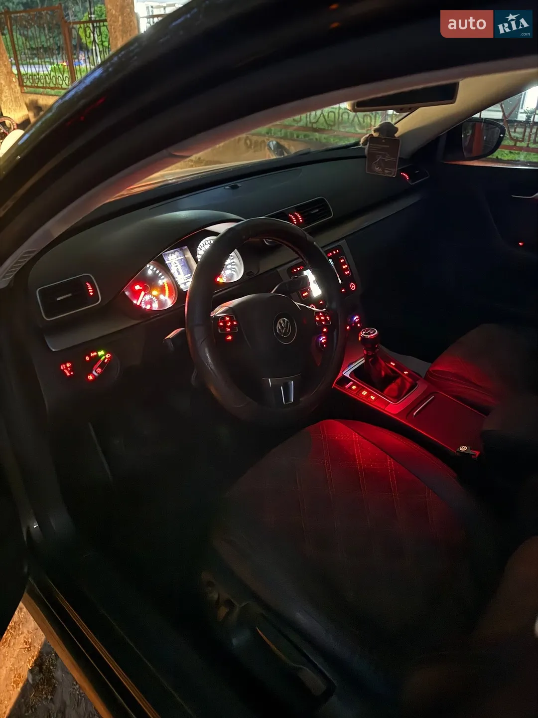 2012 Volkswagen Passat - мініатюра 23