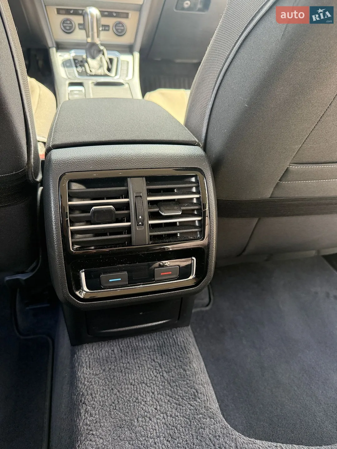 2016 Volkswagen Passat - мініатюра 13