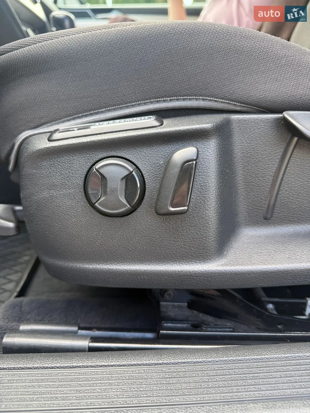 2016 Volkswagen Passat - мініатюра 24