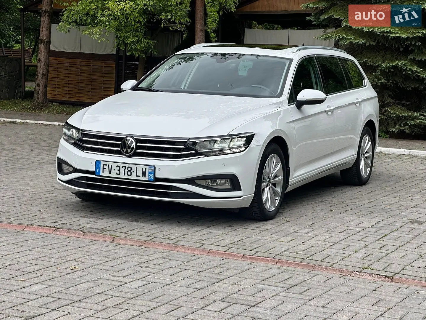 2020 Volkswagen Passat - мініатюра 2