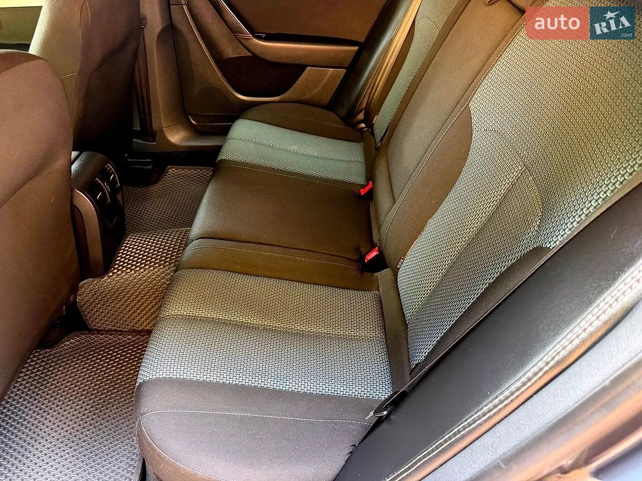 2012 Volkswagen Passat - мініатюра 15