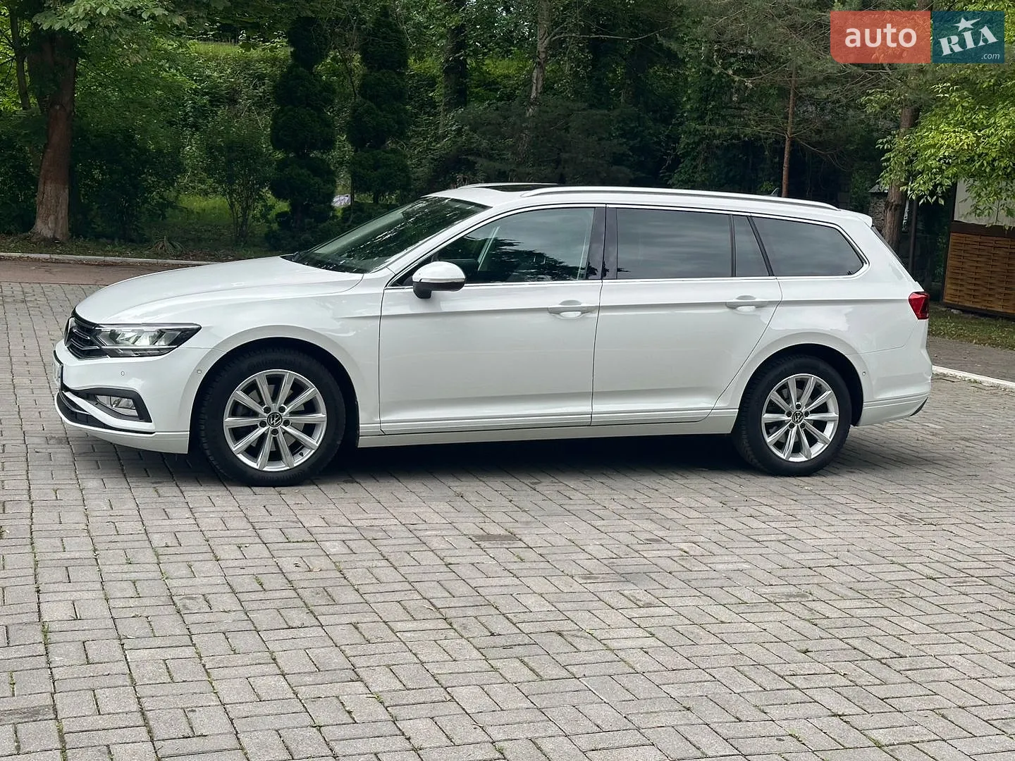 2020 Volkswagen Passat - мініатюра 10