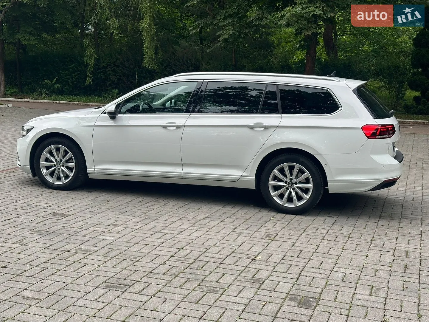 2020 Volkswagen Passat - мініатюра 12