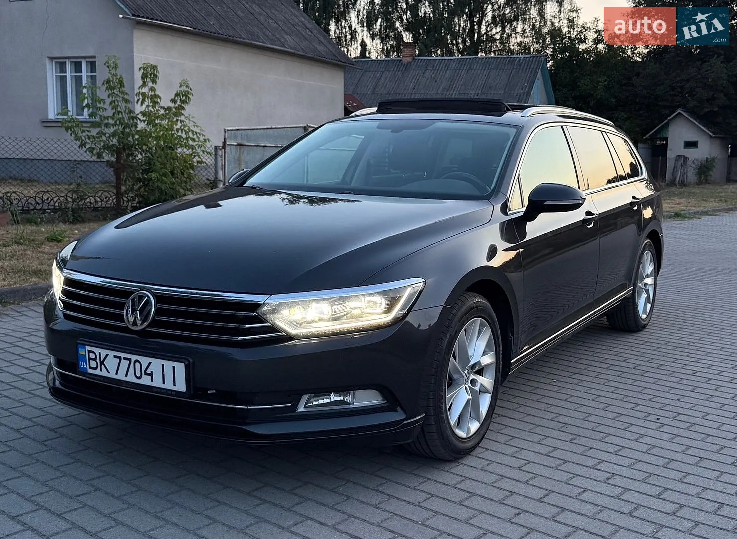2018 Volkswagen Passat - мініатюра 3