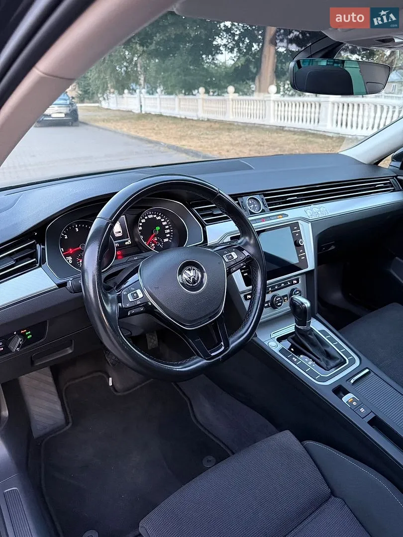 2018 Volkswagen Passat - мініатюра 17
