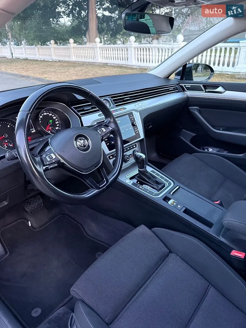 2018 Volkswagen Passat - мініатюра 18