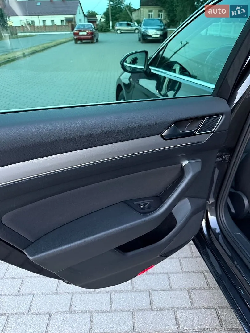 2018 Volkswagen Passat - мініатюра 33