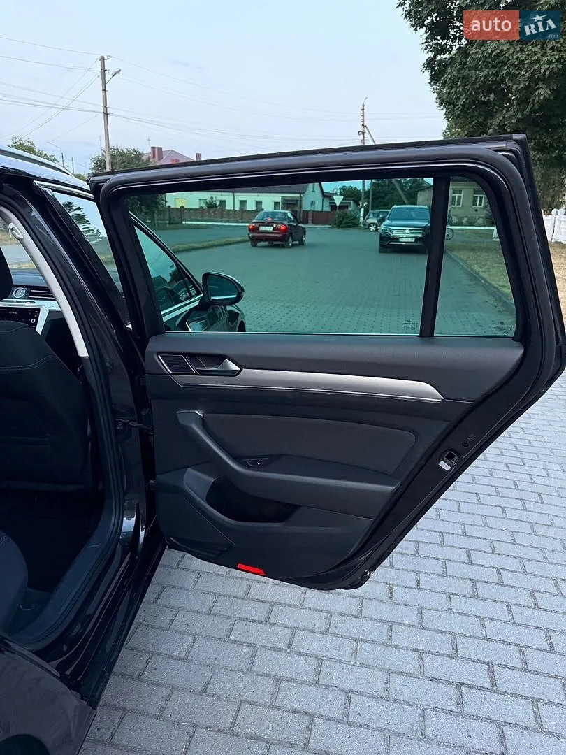 2018 Volkswagen Passat - мініатюра 36