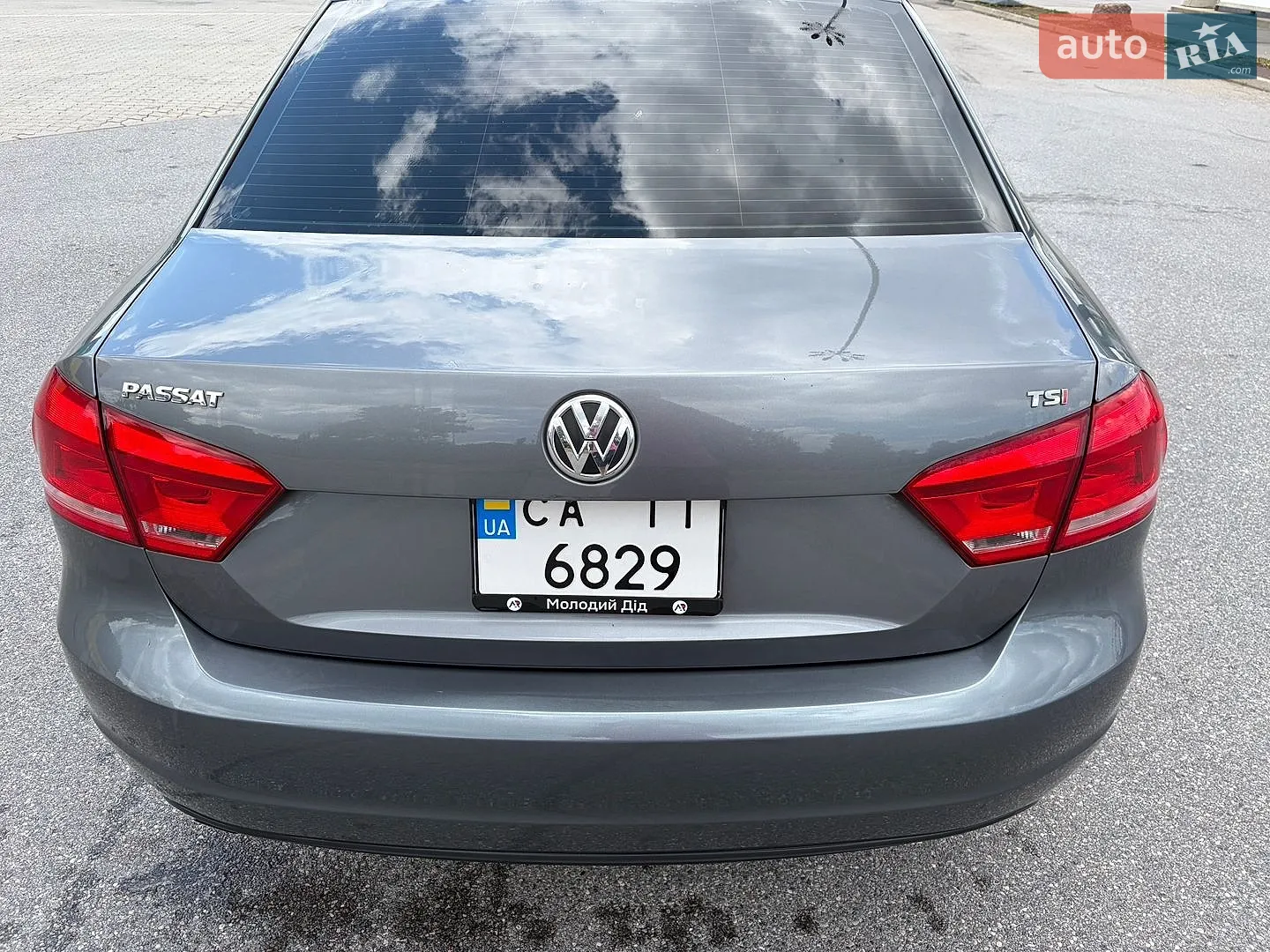 2015 Volkswagen Passat - мініатюра 2