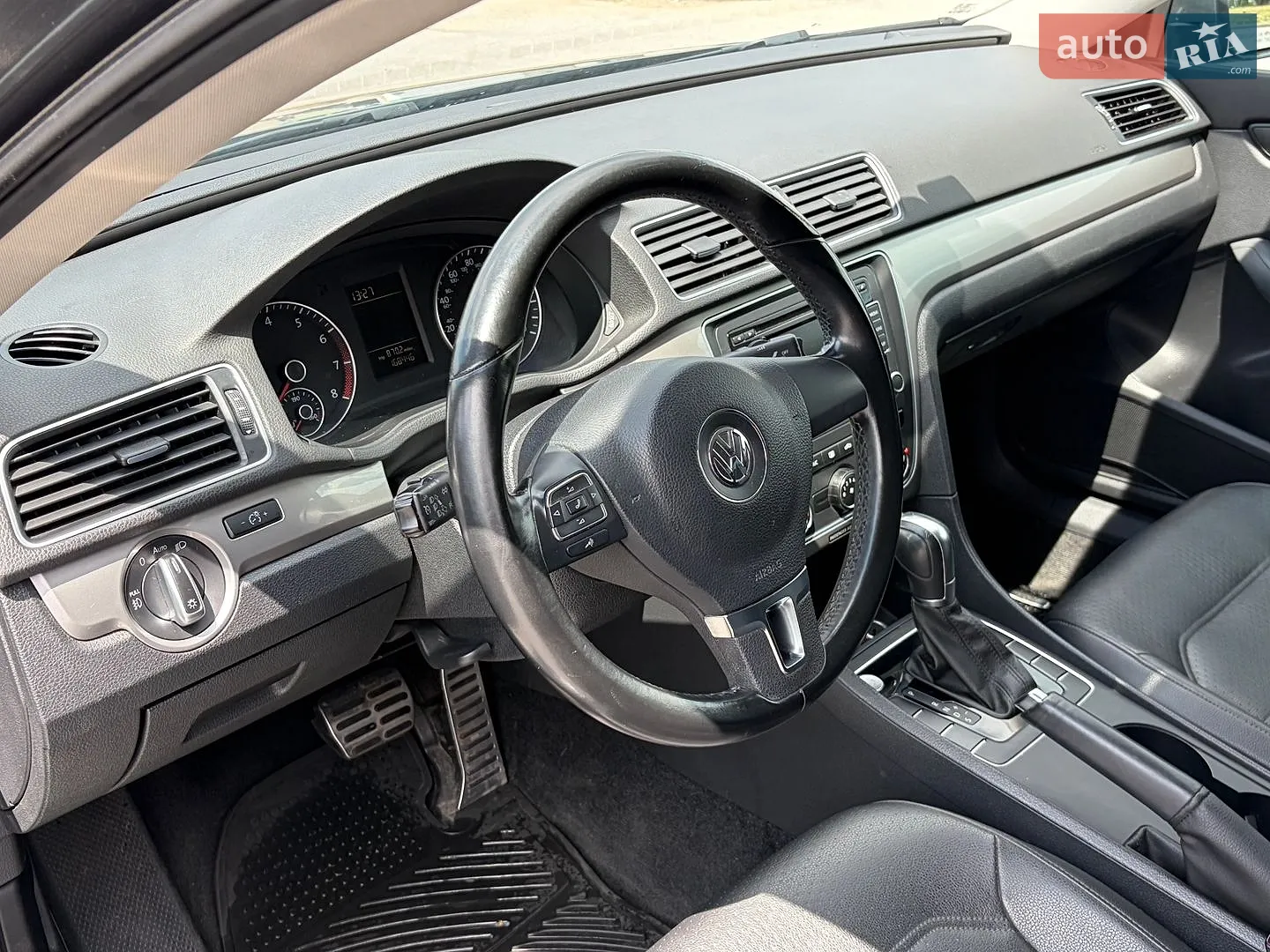 2015 Volkswagen Passat - мініатюра 18