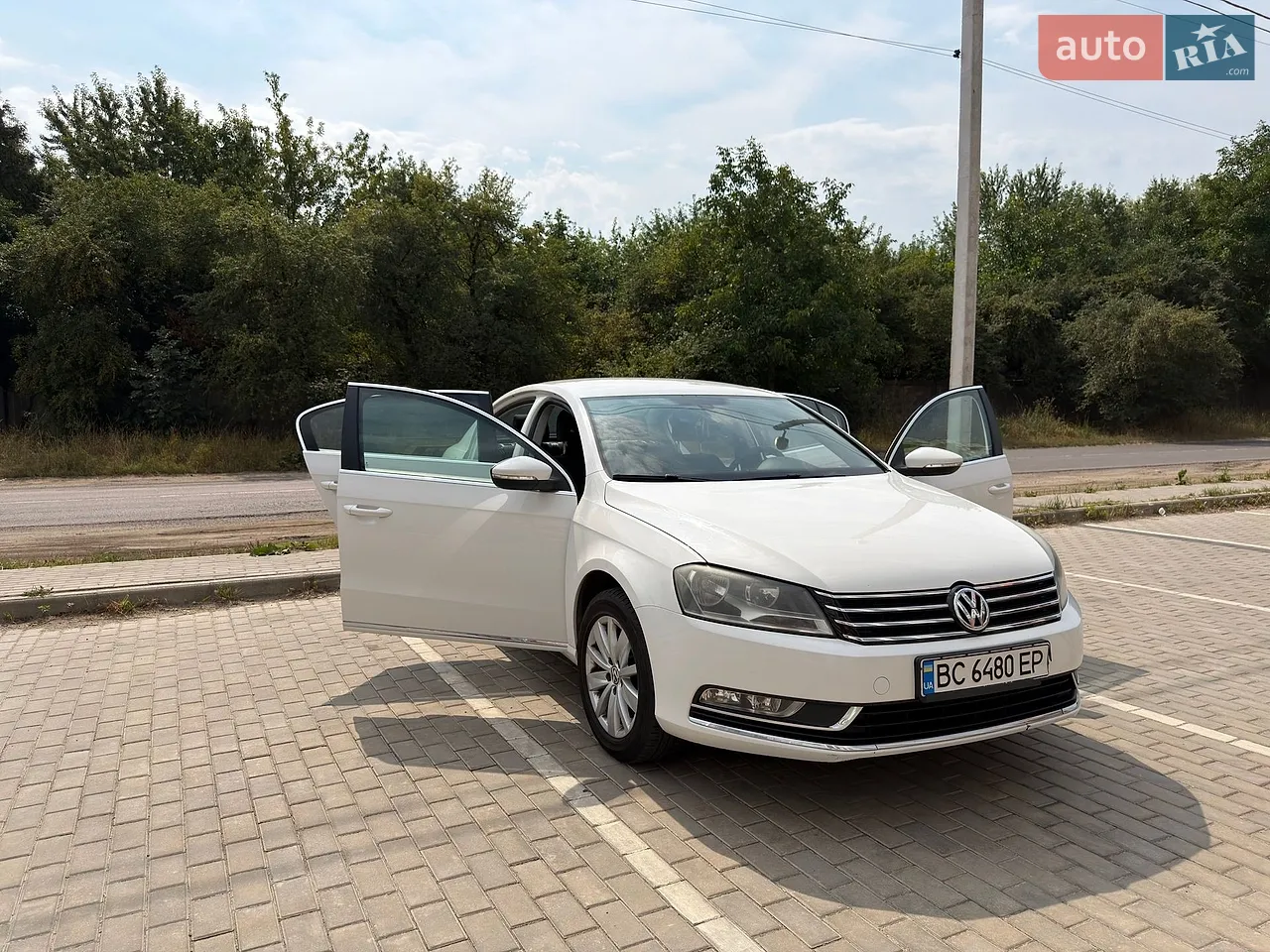 2013 Volkswagen Passat - мініатюра 22