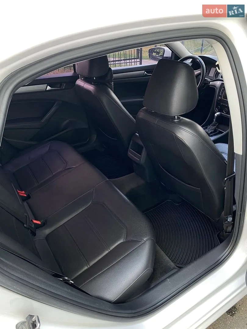 2015 Volkswagen Passat - мініатюра 7