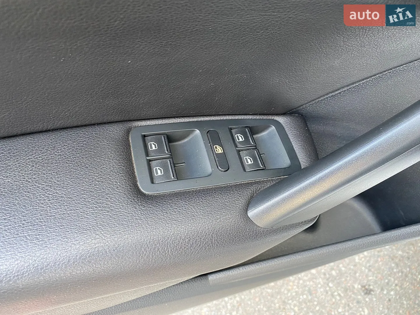 2015 Volkswagen Passat - мініатюра 11