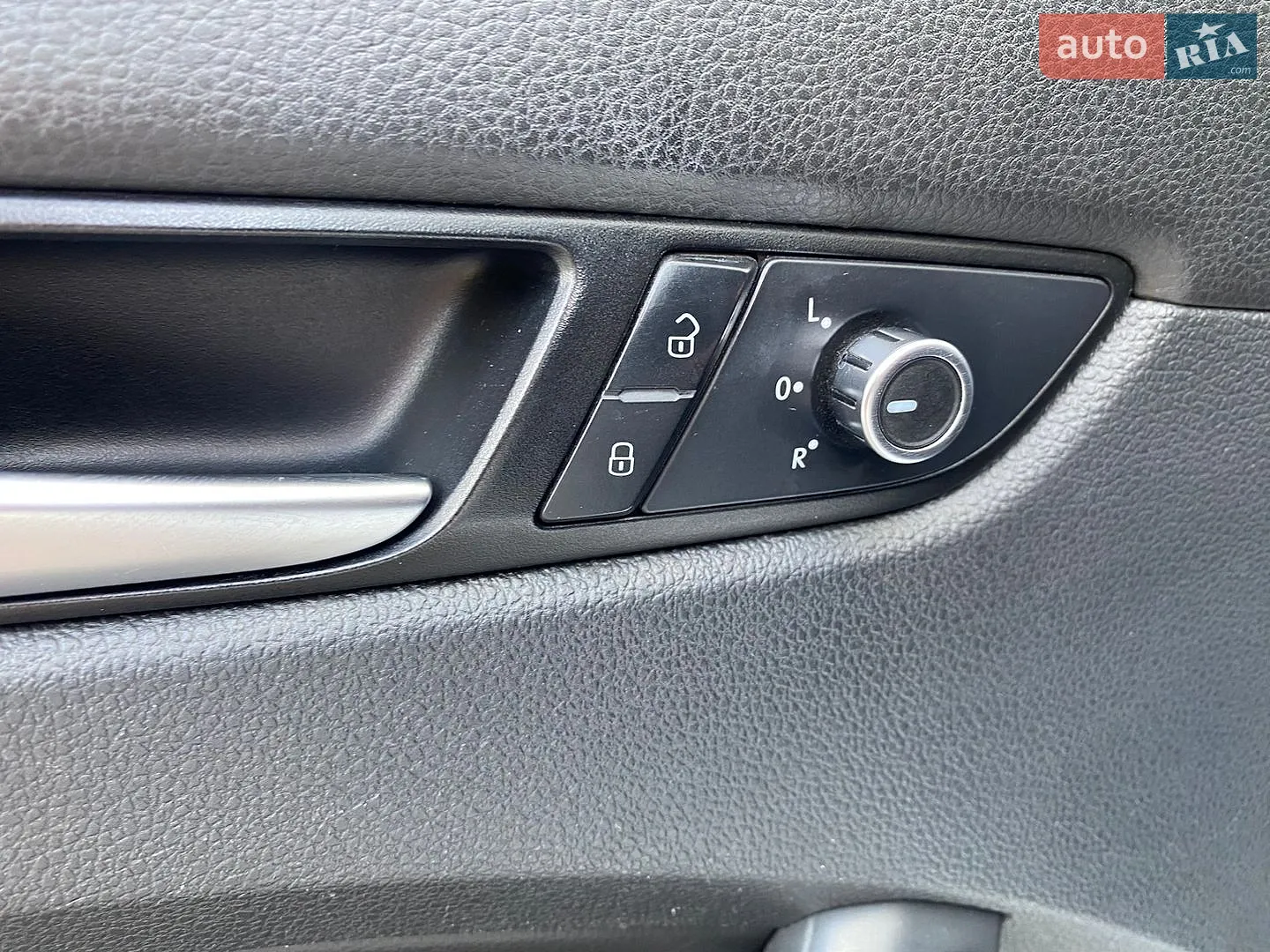 2015 Volkswagen Passat - мініатюра 12