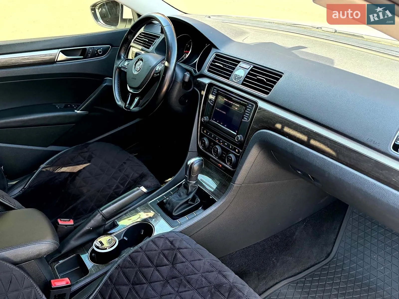 2016 Volkswagen Passat - мініатюра 29