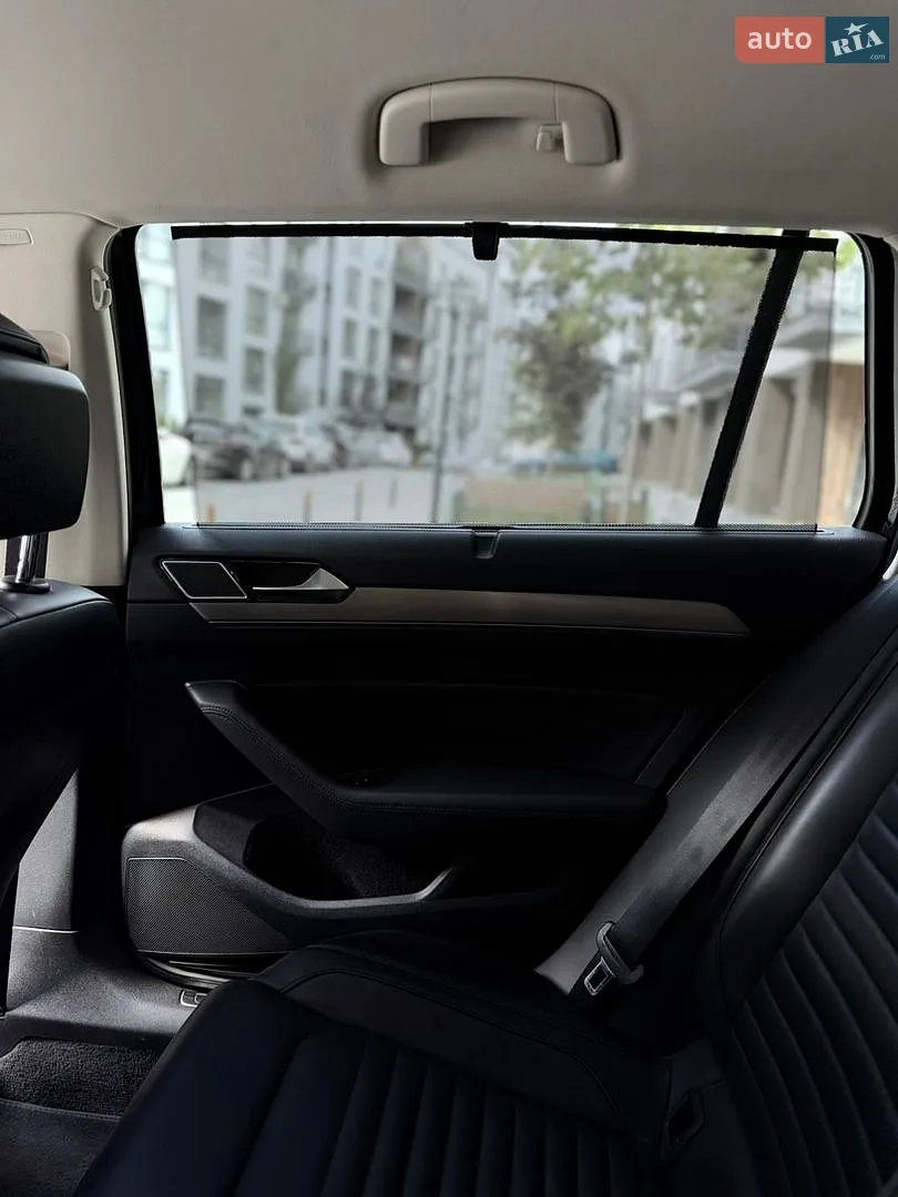 2014 Volkswagen Passat - мініатюра 24