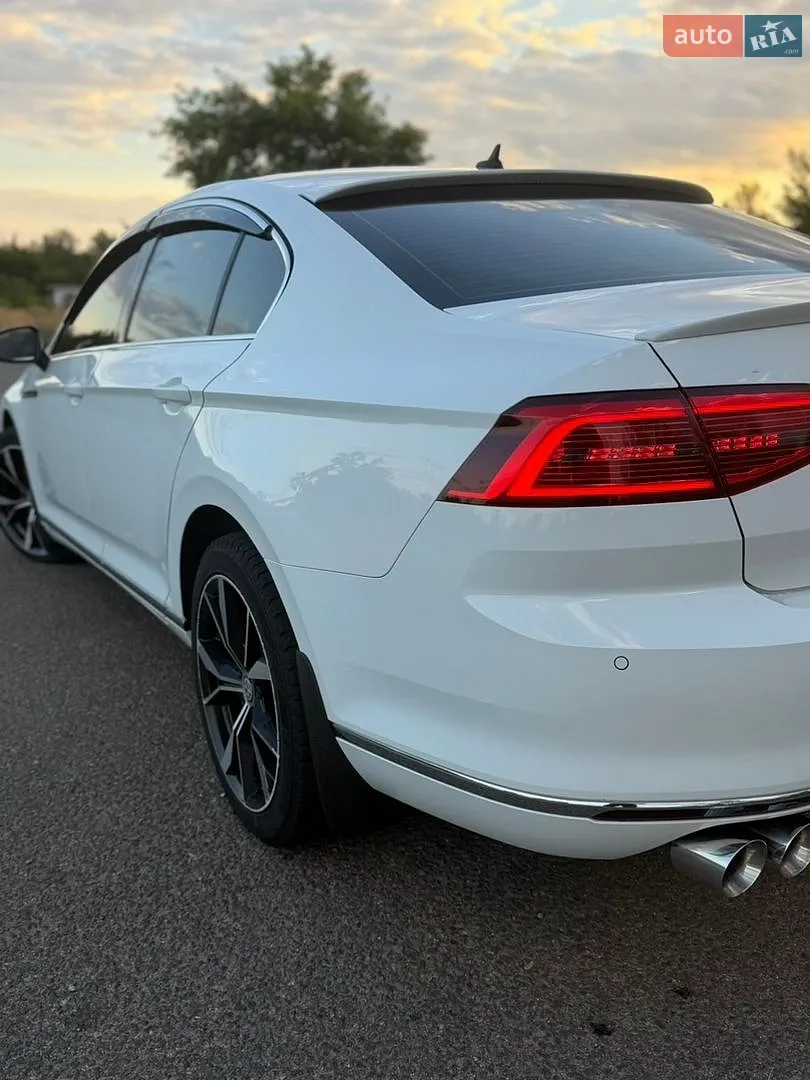 2015 Volkswagen Passat - мініатюра 12