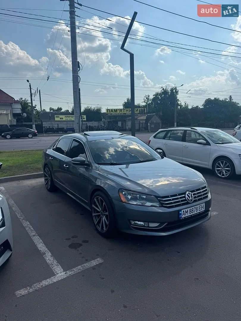 2013 Volkswagen Passat - мініатюра 2