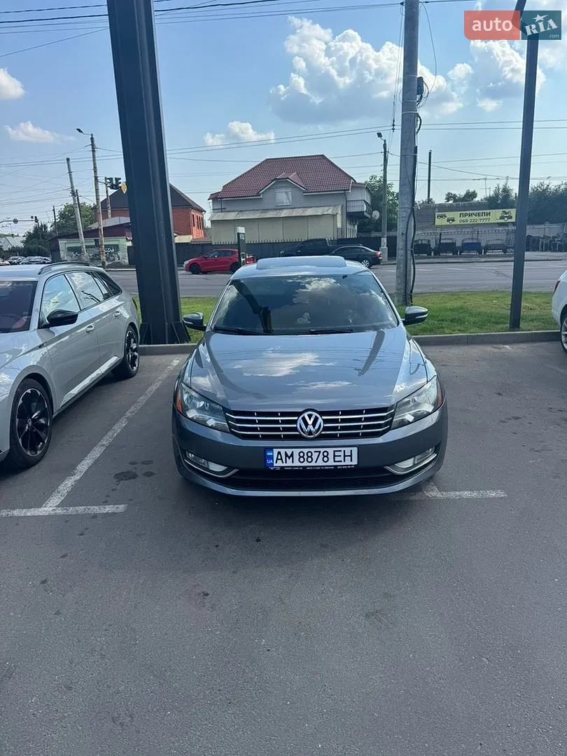 2013 Volkswagen Passat - мініатюра 3